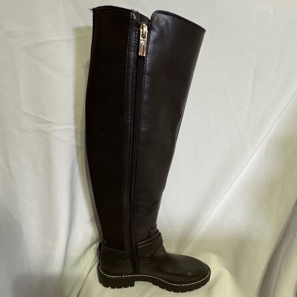New Tommy Hilfiger Women’s Jiola Lug Sole Knee High Brown Riding Boot Size 6M - Picture 4 of 16